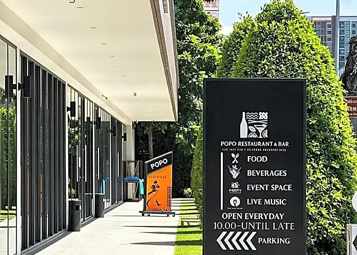 35 Bow Hotel